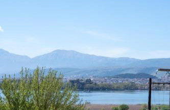 Lake House Ioannina - Photo 32