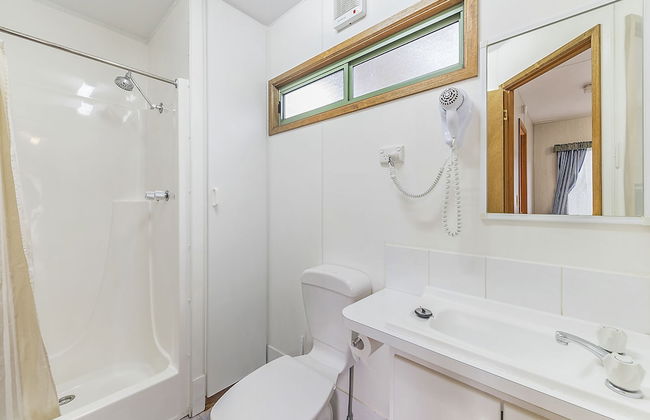 Apollo Bay Holiday Park - Photo 40