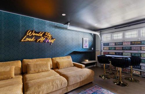 Charming 3-Bedroom - Hot Tub & Game Room - Foto 15