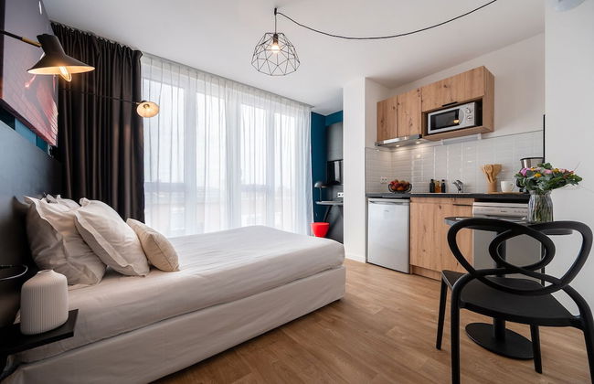 Nemea Appart Hotel Coliseum Amiens Centre - Foto 14