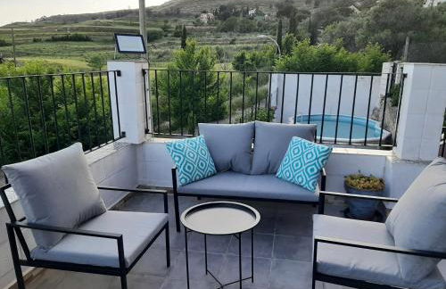 Casa Rural Garnacha de Borja has a Barbacue and Terrace - Foto 7