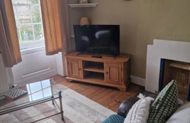 Whitstone getaway - Photo 17