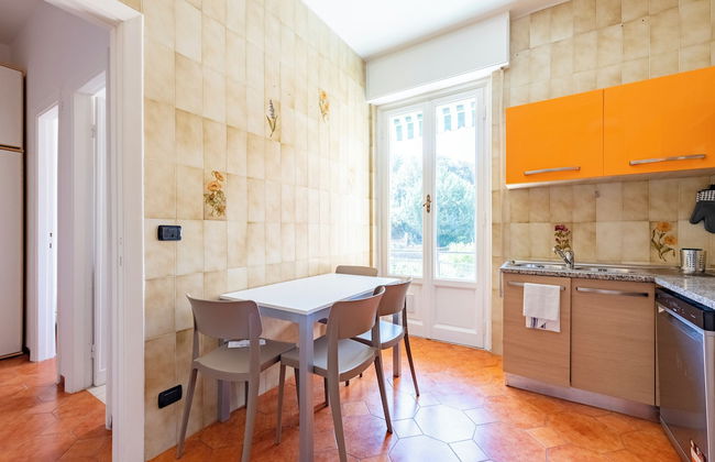 Chic flat with balcony - Foto 15