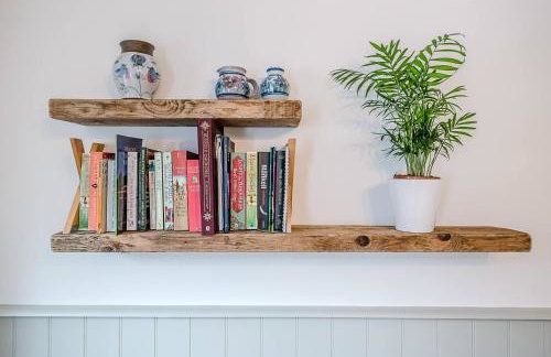 North Cottage, Alderton - Photo 17