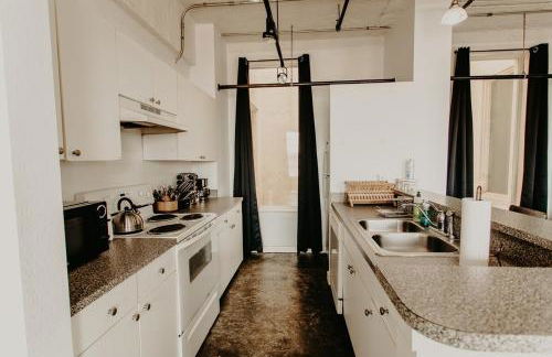 The Downtown Industrial Loft - Foto 5