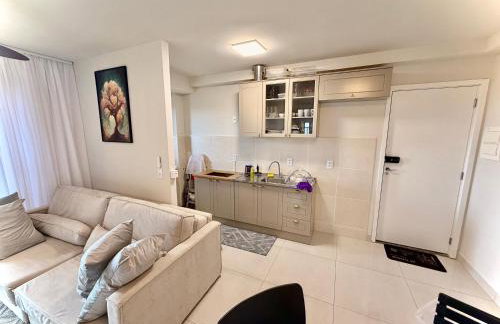 Apt Vista Magnifica, 3 garagens , 3 Quartos , 2 Banheiro , Varanda com Churrasqueira - Foto 12