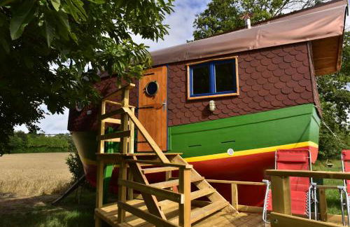 Yourte Roulotte et Gite de la Laïta - Foto 54