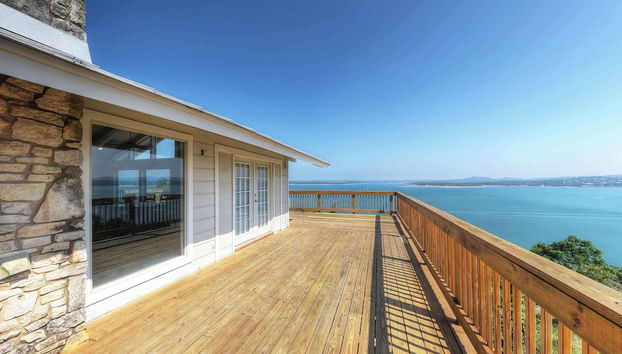 Waterfront Lake House With Hot Tub & Firepit - Foto 2, Imagem principal