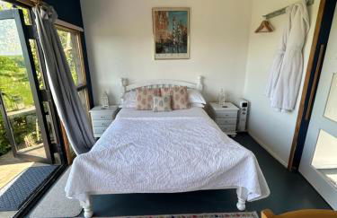 Countryside Garden Summer House - Photo 7