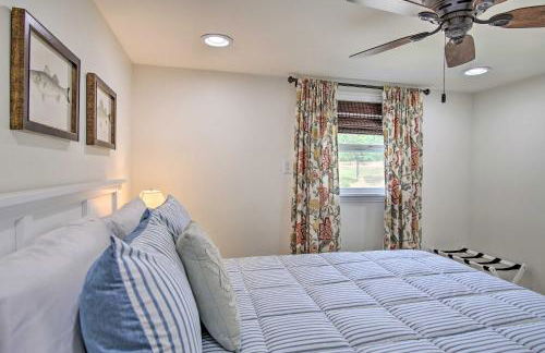 Lakefront Afton Cottage with Deck Walk to Boat Ramp - Foto 15