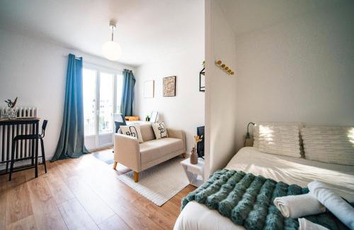 Le Rollin - Proche Hôpital- Netflix - Foto 1