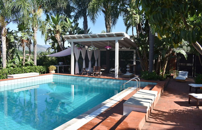 Suite Margherita With Private Garden and Shared Pool - Foto 15