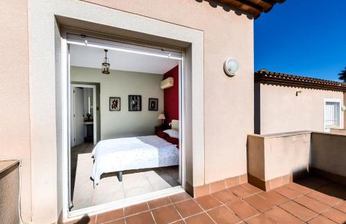 Villa Familiar c/Piscina + Wifi y Parking Gratis by Sunset Rentals (Bonmont) - Foto 26