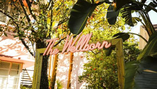 Suites by The Wellborn - Foto 1