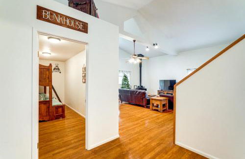 Willamette Valley Home on Working Horse Farm! - Foto 13