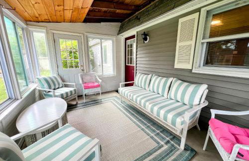 Sleeps 10, Approx 1 Mile to the Beach, Fully Renovated in 2025 - Foto 5