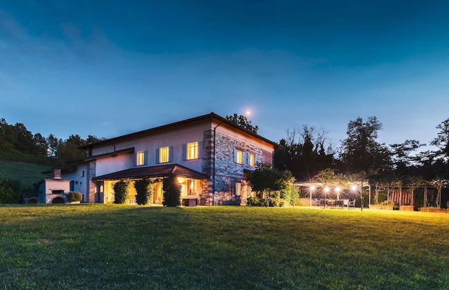 Cascina Moglia 8 1 Emma Villas - Foto 36