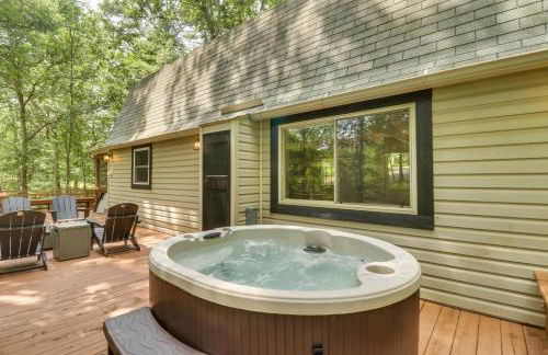 Private Hot Tub and Fire Pit Family Broadway Cabin - Foto 28