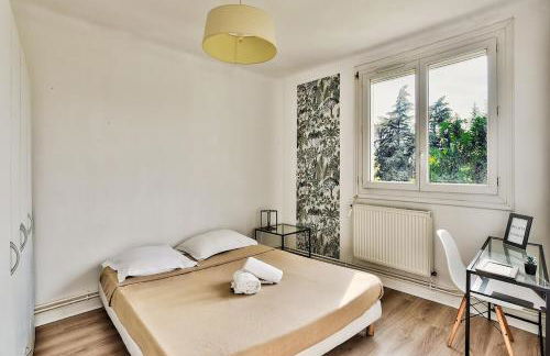 Appartement de charme, proche de toutes commonidités - Foto 16