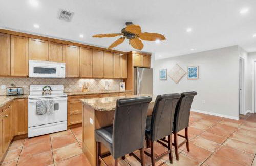 Walk to Vanderbilt Beach From Our Naples Park Home - Foto 17