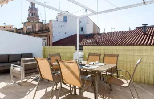 FLORIT FLATS - CENTER 2BR 2BA ATTIC TERRACE VIEW WIFi AC - Photo 10