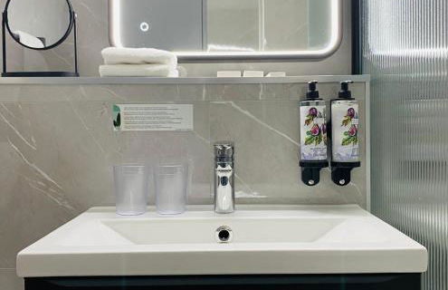 Studio Galerie 466 L'art de vivre à Metz - Foto 15