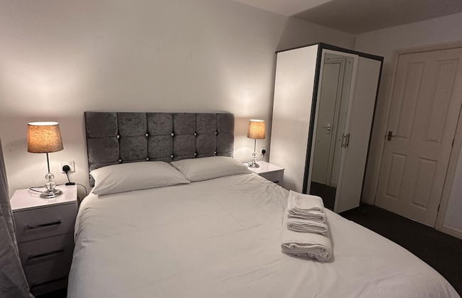 Captivating 2-bed Apartment in West Bromwich - Foto 3