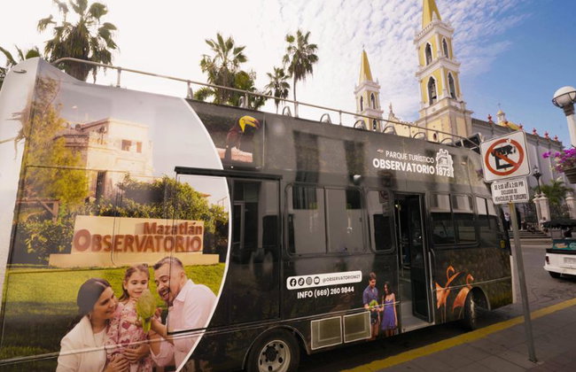 Tour de ville de Mazatlán en bus - Photo 1