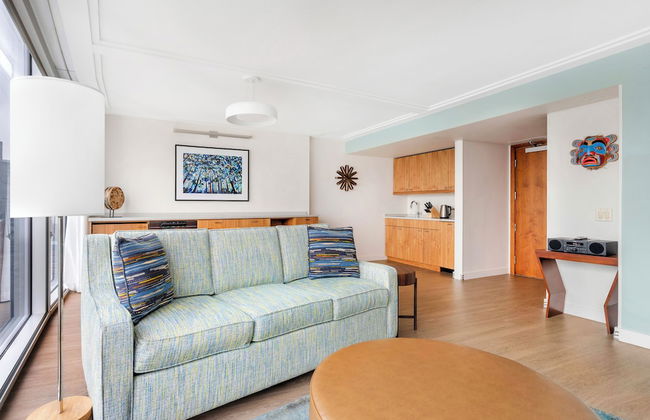 Embarc Vancouver - Photo 14