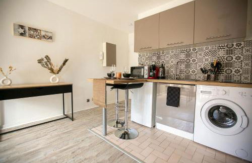 La Téranga - WIFI - Coeur de ville - Gare - Foto 11