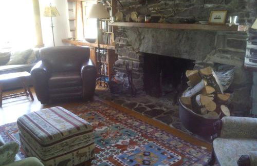 Charming Cabin Rental Located Upon 180 Sprawling Acres in Underhill, Vermont - Foto 2