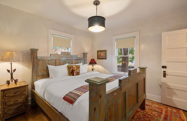 Laughing Llama - Luxury Home Two Blocks From The Plaza - Foto 2