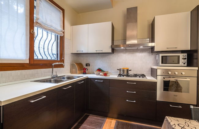 Belvilla by OYO Casa Cristina Meina Centro - Foto 7