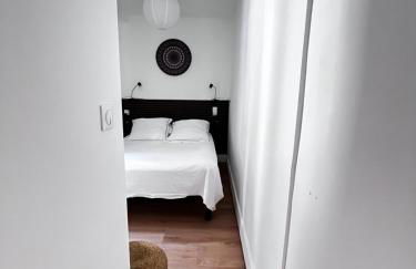 T2 ,AC,Private, Terrace, central - Photo 5