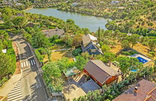 Cozy wood cabin, Casino, Pool, 25 min to Madrid Center - Foto 34