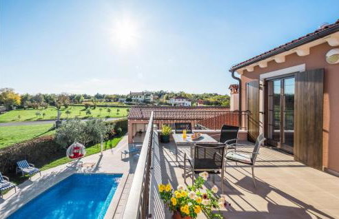 Pet Friendly Home In Barban With Sauna - Photo 12