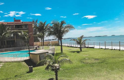 Apartamento pé na areia dois quartos piscina e lazer! - Foto 22