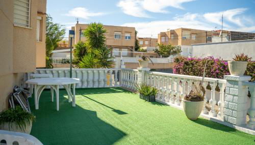 Bungalow and extra independent studio if more than 6 people - Foto 2