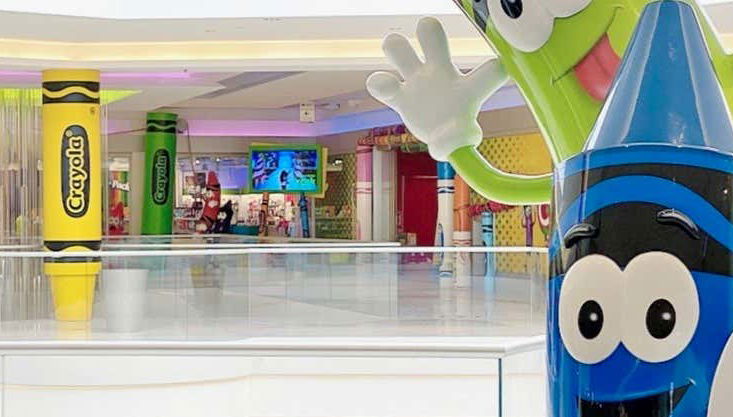 Entrada a Crayola Experience