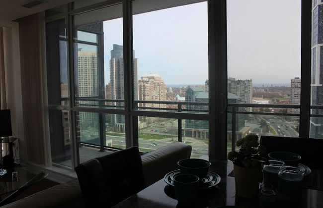 Deluxe Corner Suite - By Elite Suites - Photo 11