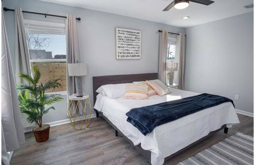 Adorable 4BR 2BA Close to Riverwalk and Downtown - Foto 20