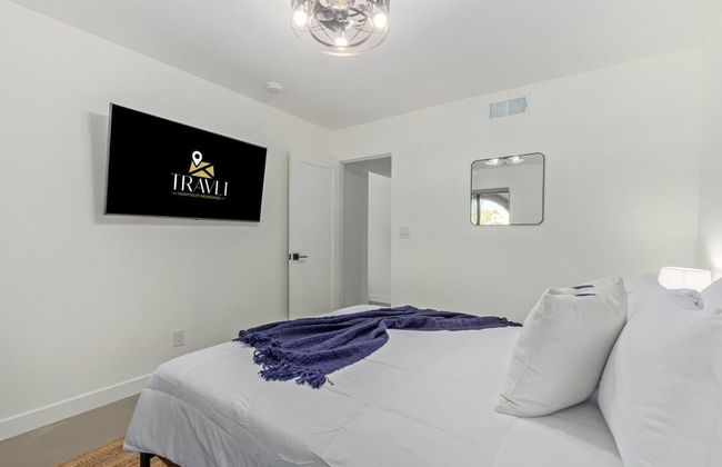 5BR Resort-style Oasis 2 Primary s Cabana Gameroom - Photo 31