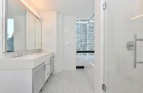 Opulent 2BR Duplex - Iconic Midtown Views - Foto 26