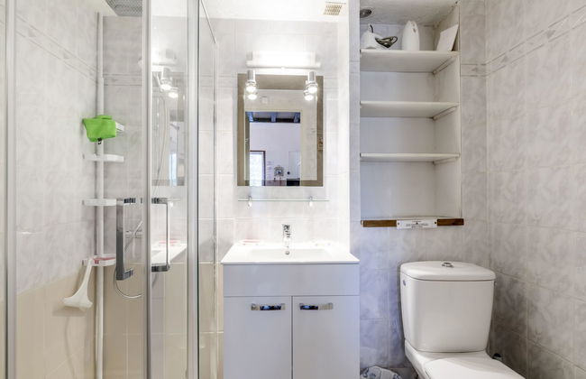 2 bedroom House in La Motte with swimming pool and garden - Photo 16