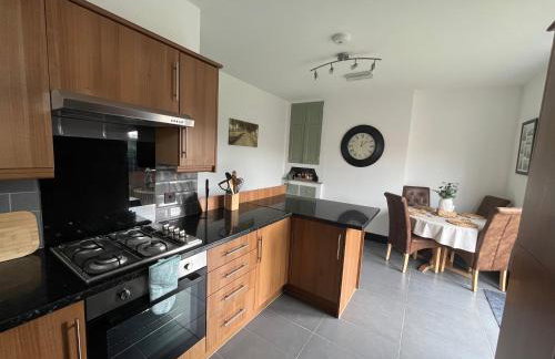 Modern mid terrace villa, Royston, Barnsley - Foto 4