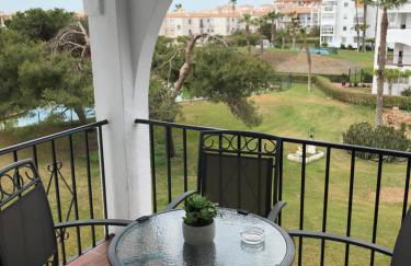 Apartamentos Laguna Beach 2 - Photo 12