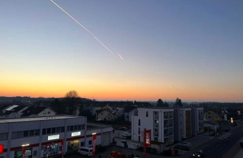 Parkplätze, Einzelbetten, 2 Balkone, fast Wi-Fi 100 Mbit, Homeoffice, Aufzug, lichtdurchflutet, Panoramablick - Foto 35