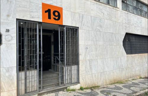 06 - AMPLO ESTÚDIO na Savassi com Área privativa, Vaga de garagem, Cozinha completa, próximo ao Life Center - Foto 26