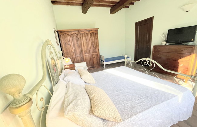 Detached Villa - Sleeps 10 - Pool - Pergola - Playground for Children - Wifi - Foto 55