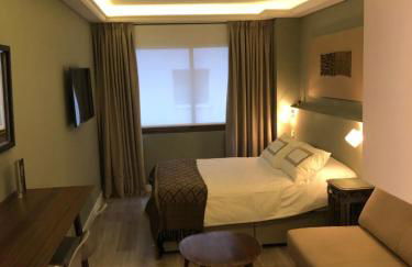 Recoletos Estudio en la mejor zona de Madrid - Photo 5